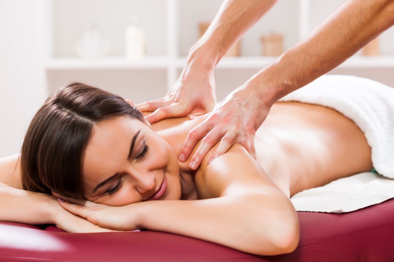 Nuru Massage London: Enjoy an intimate and luxurious session in the heart of the city.